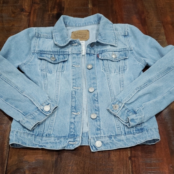 Levi's Classic Blue Denim Jacket - Picture 1 of 5